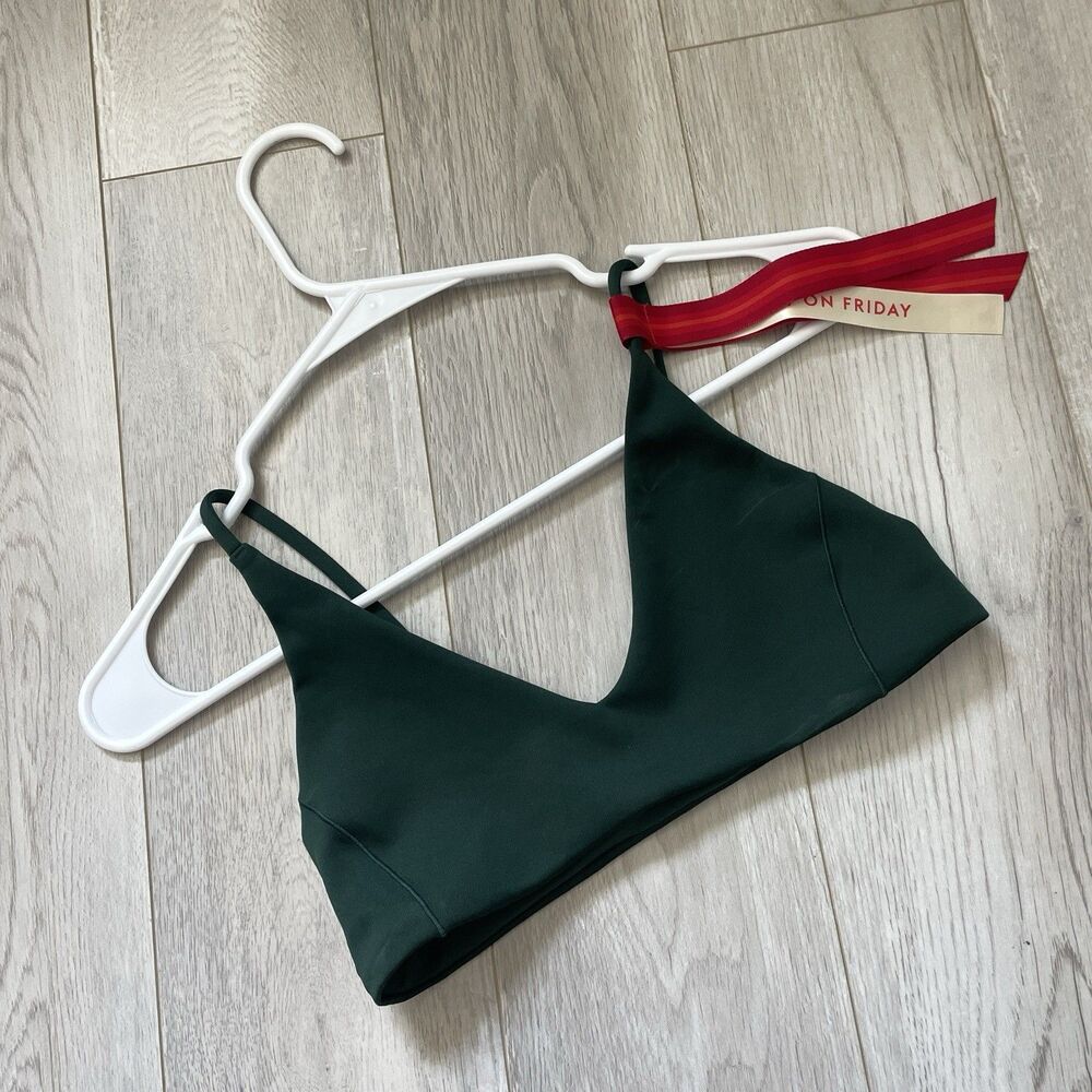 Left on Friday Bikini Top NWT pullover bralette womens Green (small) swim beach